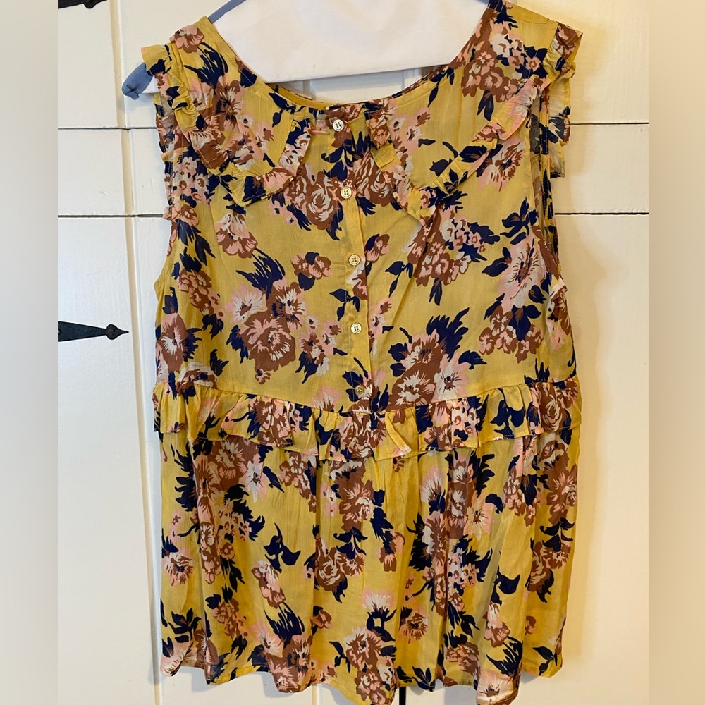 Mustard Yellow Floral Babydoll Style Half Button Down Top & Ruffled Collar. XL